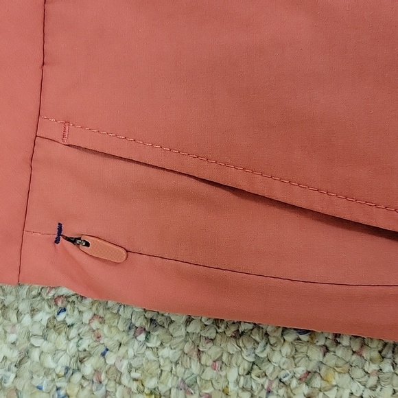 Vineyard Vines On The Go Mens Performance Shorts Sz 40 9" Inseam jetty red - Picture 5 of 5